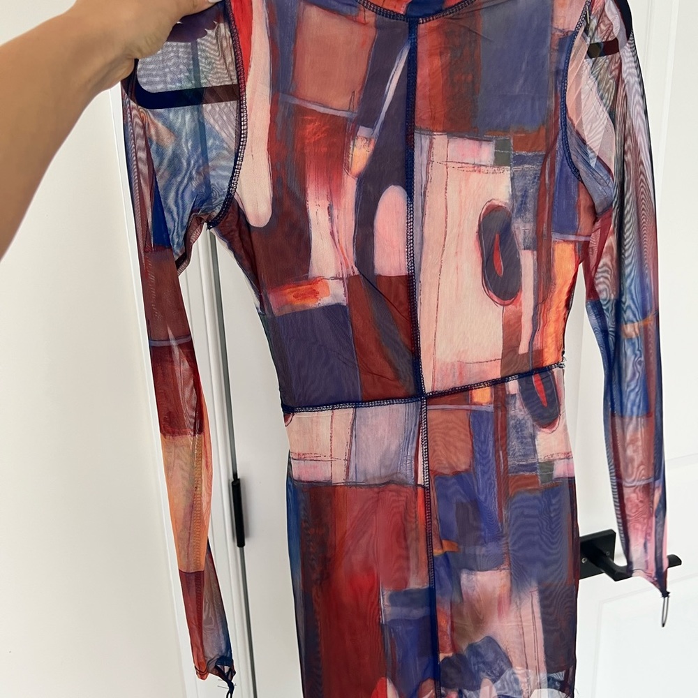COLOR BLOCK DRESS - Picture 4 of 8